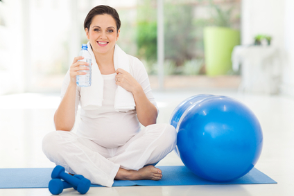 Meta Slider - HTML Overlay - pregnant woman holding bottle of water